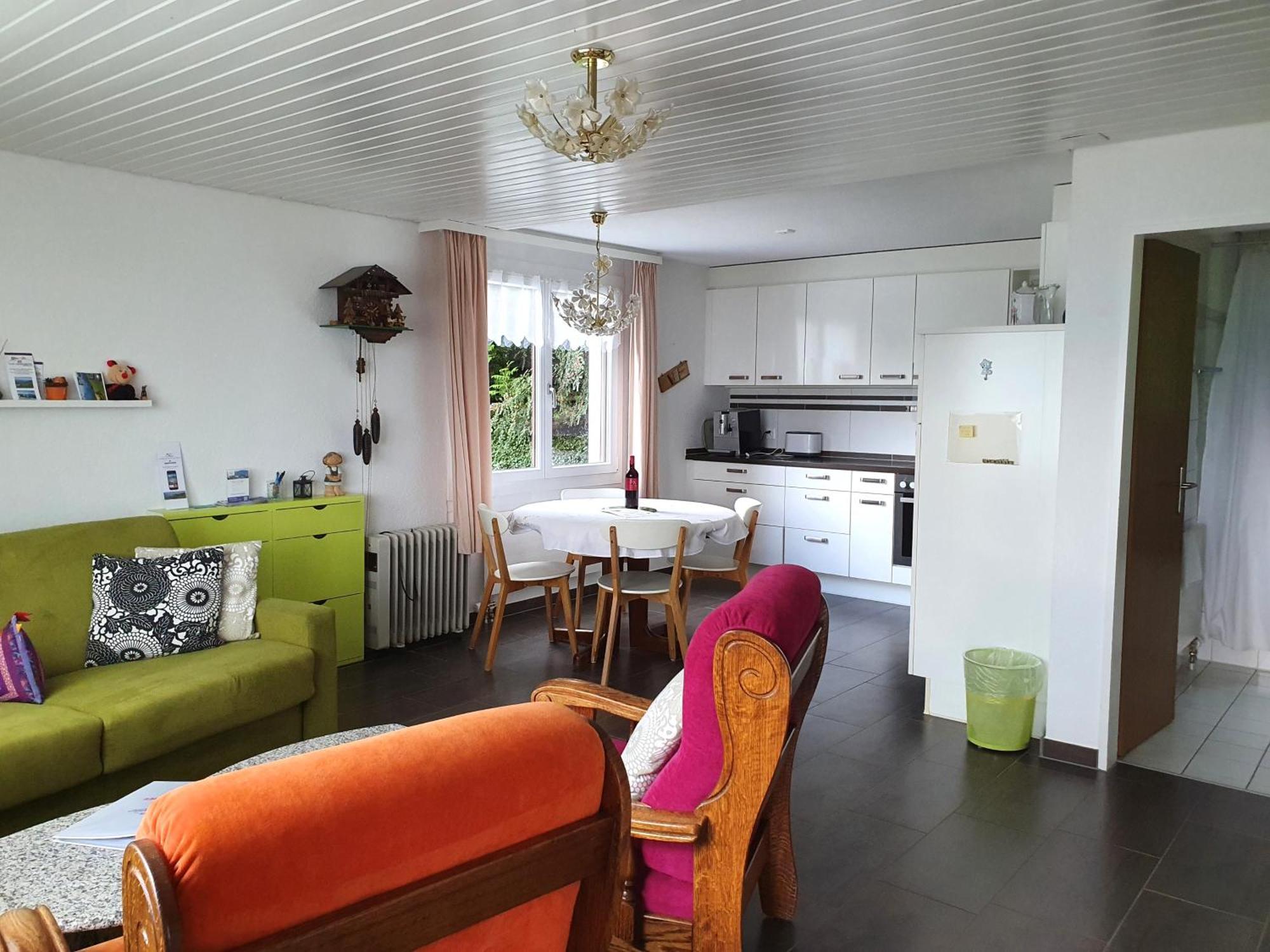 Elfe-Apartments Ferienmietwohnungen Emmetten Camera foto